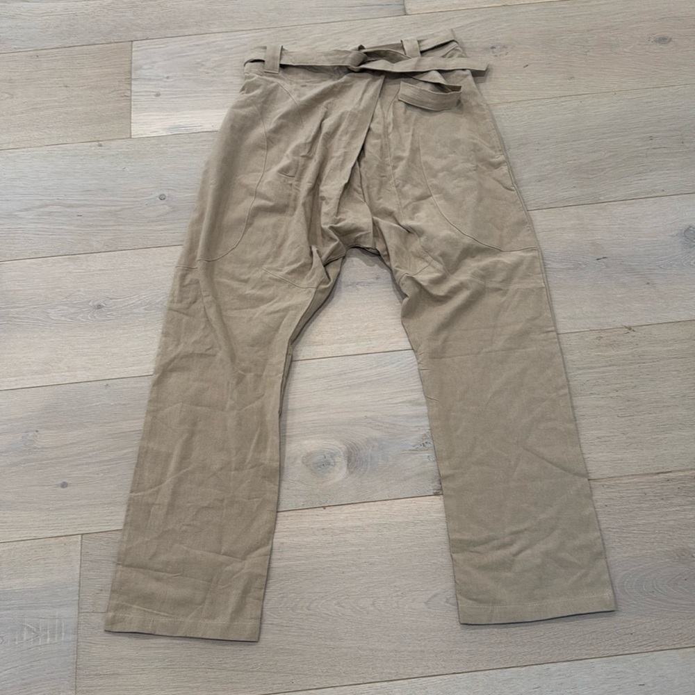 NWOT - Men- Baggy Low Crotch Yoga Pants